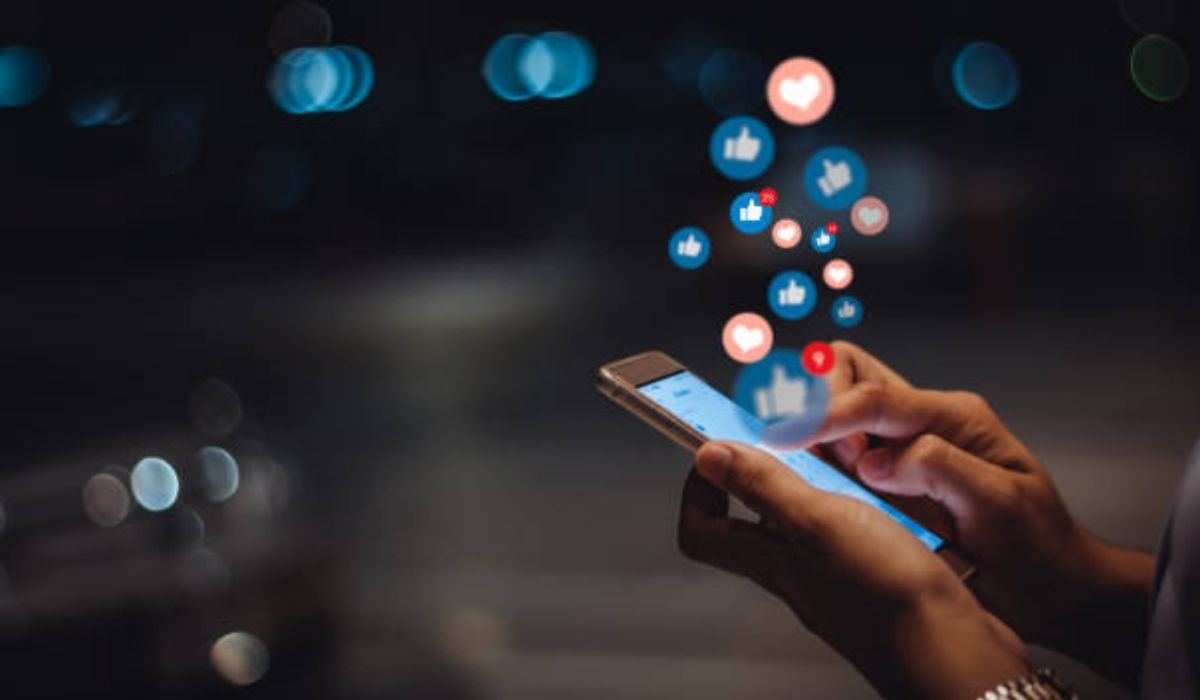 2026 Guide: Top 5 Services to buy Instagram likes